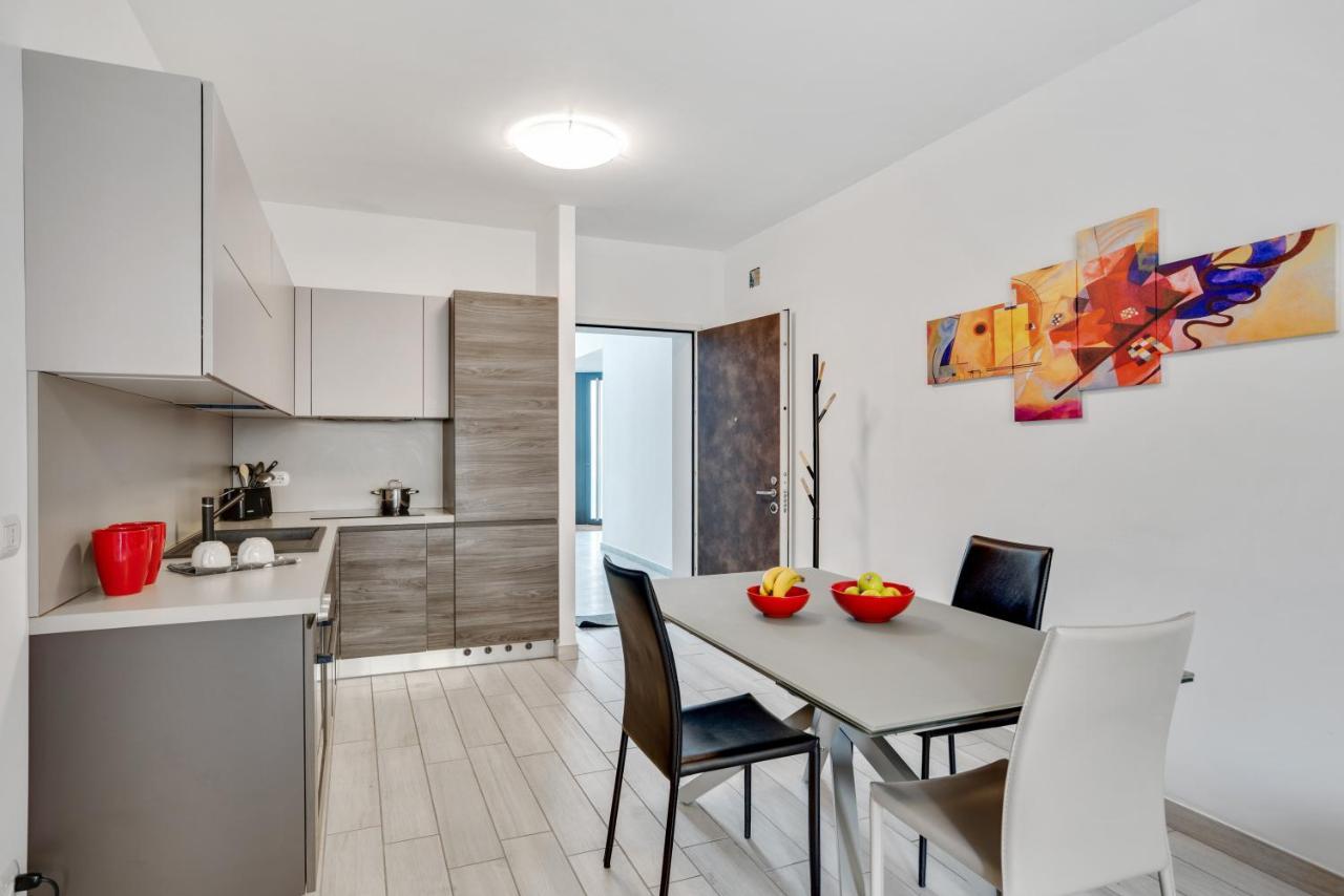 צ'רנוביו Dream Holiday Houses מראה חיצוני תמונה